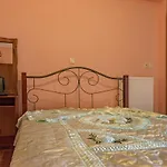 Danai House Daire Nea Roda
