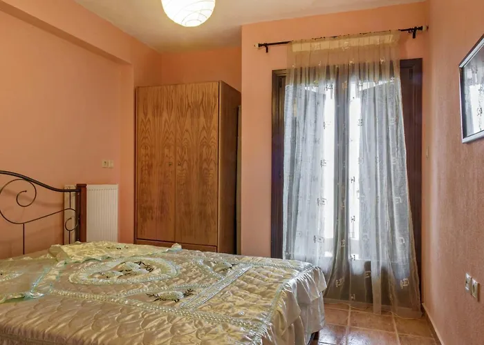 Daire Danai House Nea Roda